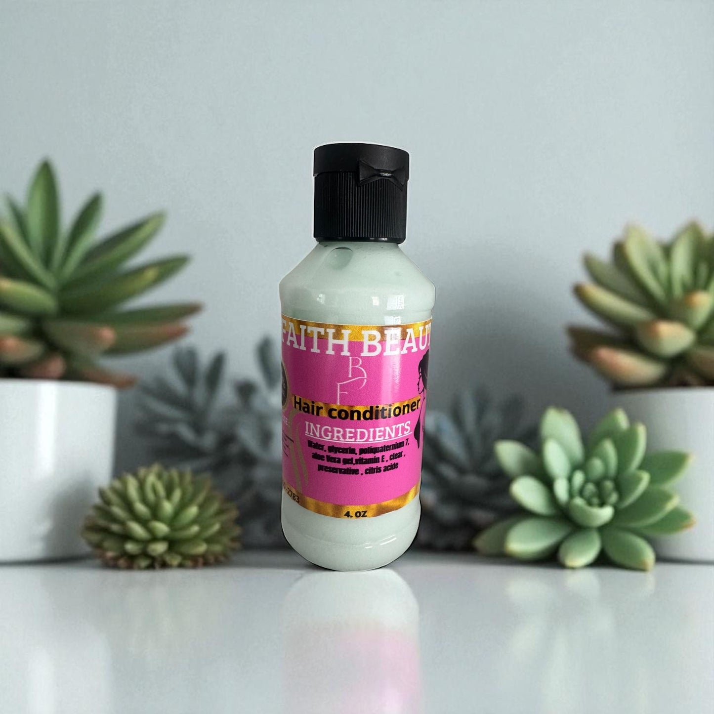 Mini hair conditioner